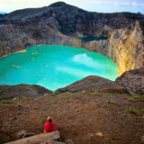 Keli Mutu crater