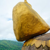 The golden rock at Kyaikto