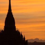 Sunset above the Thatbyinnyu Temple