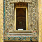 People in the Wat Pharakaew temple